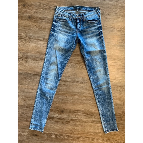Flying Monkey Platinum Jean 